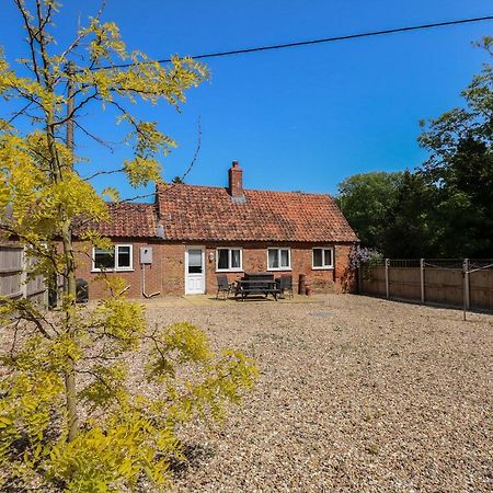 Hadleigh Farm Cottage King's Lynn Exterior photo