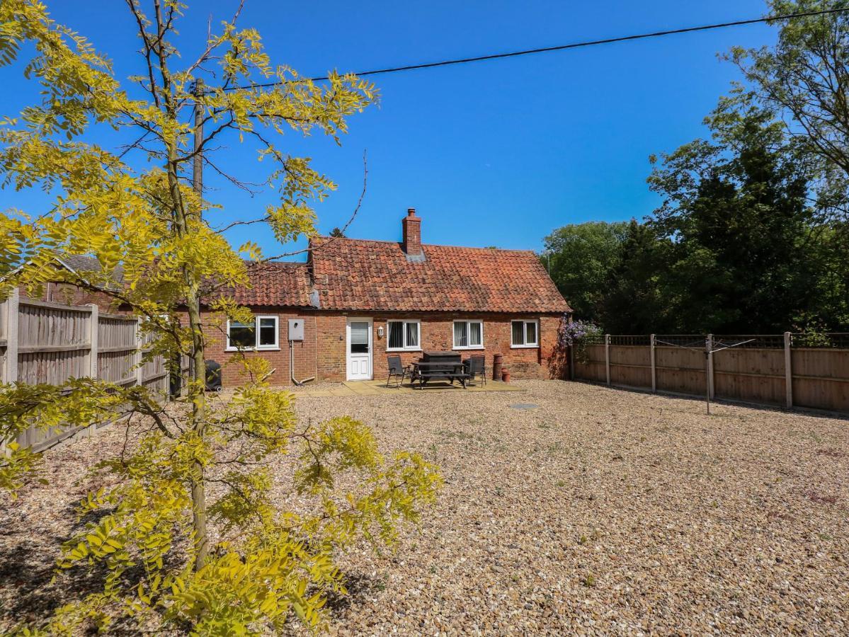 Hadleigh Farm Cottage King's Lynn Exterior photo